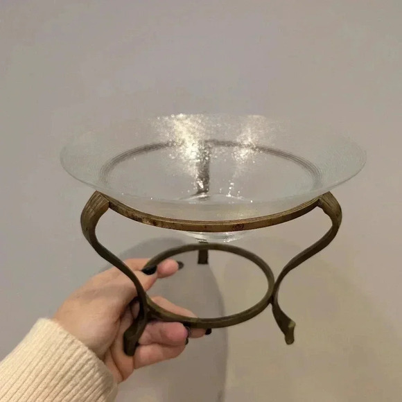 Vintage brass stand with glass bowl - Picture 8 of 8